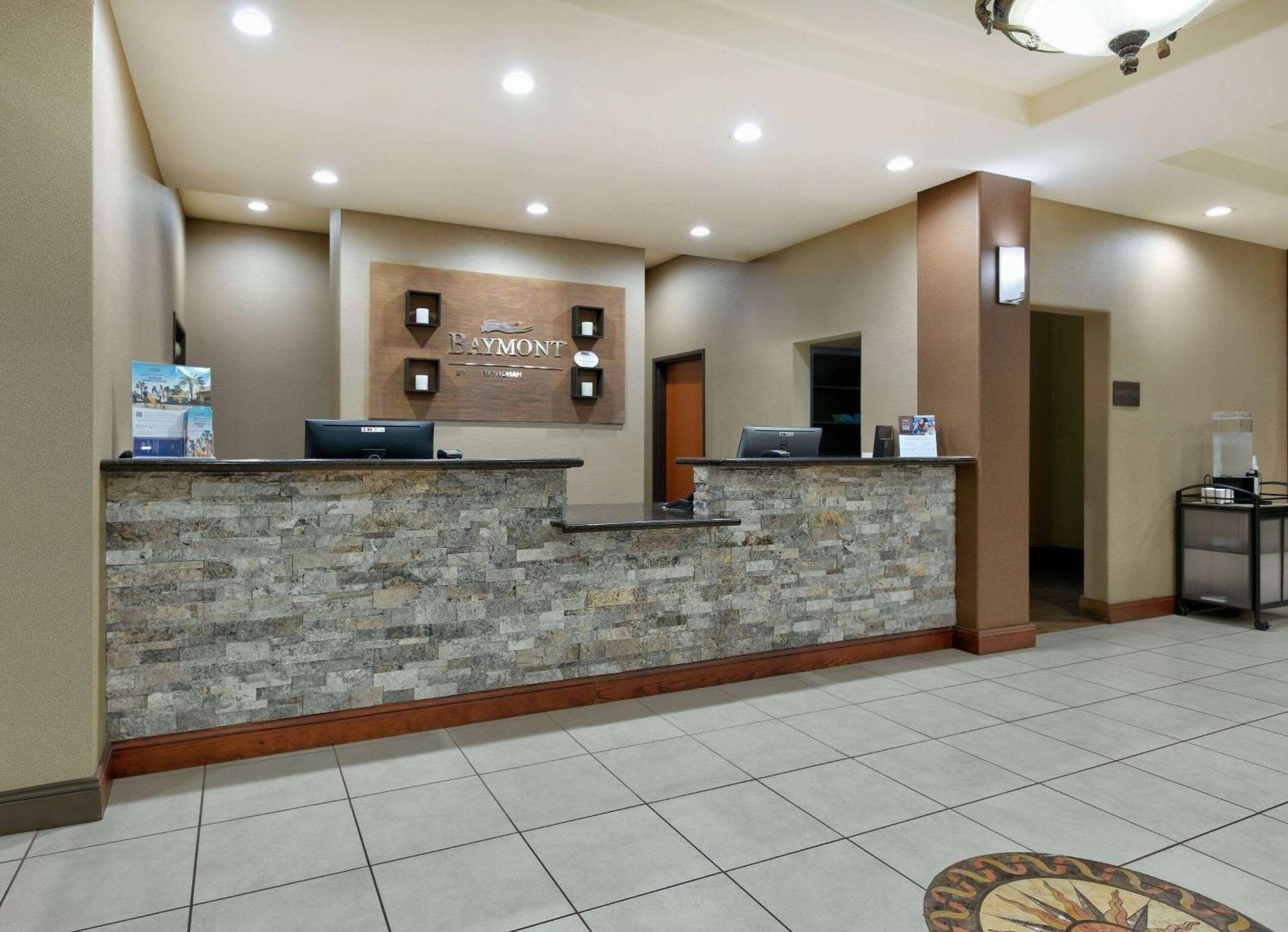 Hotel Comfort Inn&suites Near Comanche Peak 3*